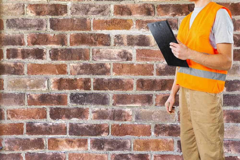Can I Get a Surveyor to Fight My Corner—And Who Pays for That Blackpool?